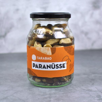 Paranüsse im Pfandglas